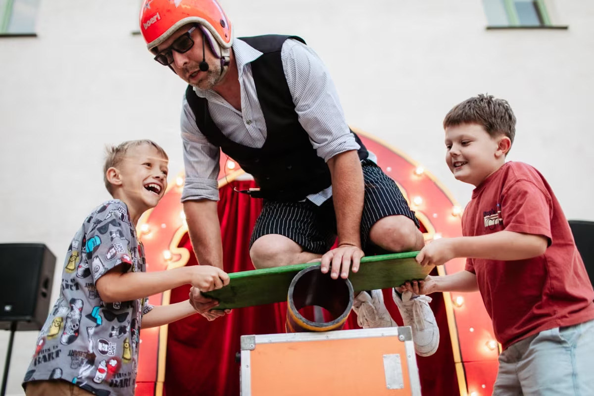 FrikArt: spektakl „Bill Bombadill Show”